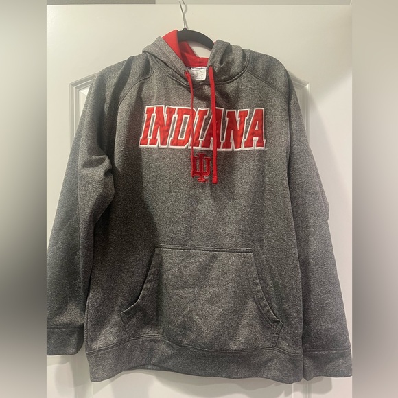 Size Medium Indiana sweatshirt; champion brand - Picture 2 of 3